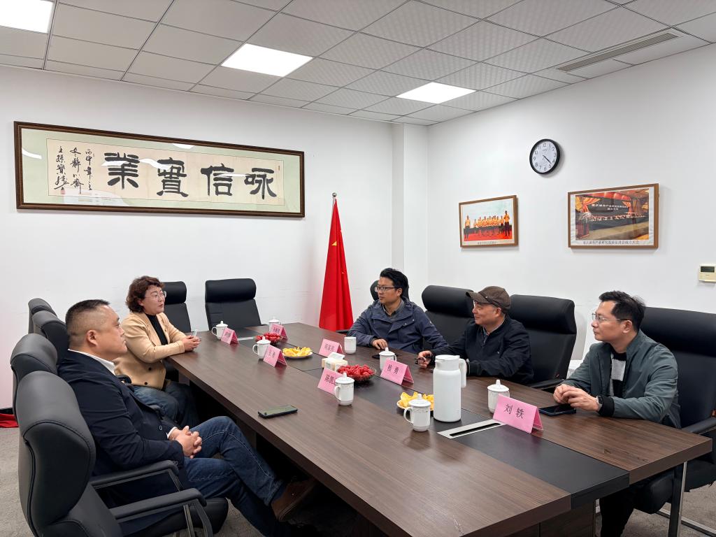 深化产教融合 拓宽育人渠道 —智慧康养学院赴咏信实业开展访企拓岗调研